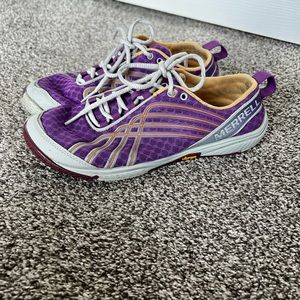 Women’s Merrell Ice Shoes size 7